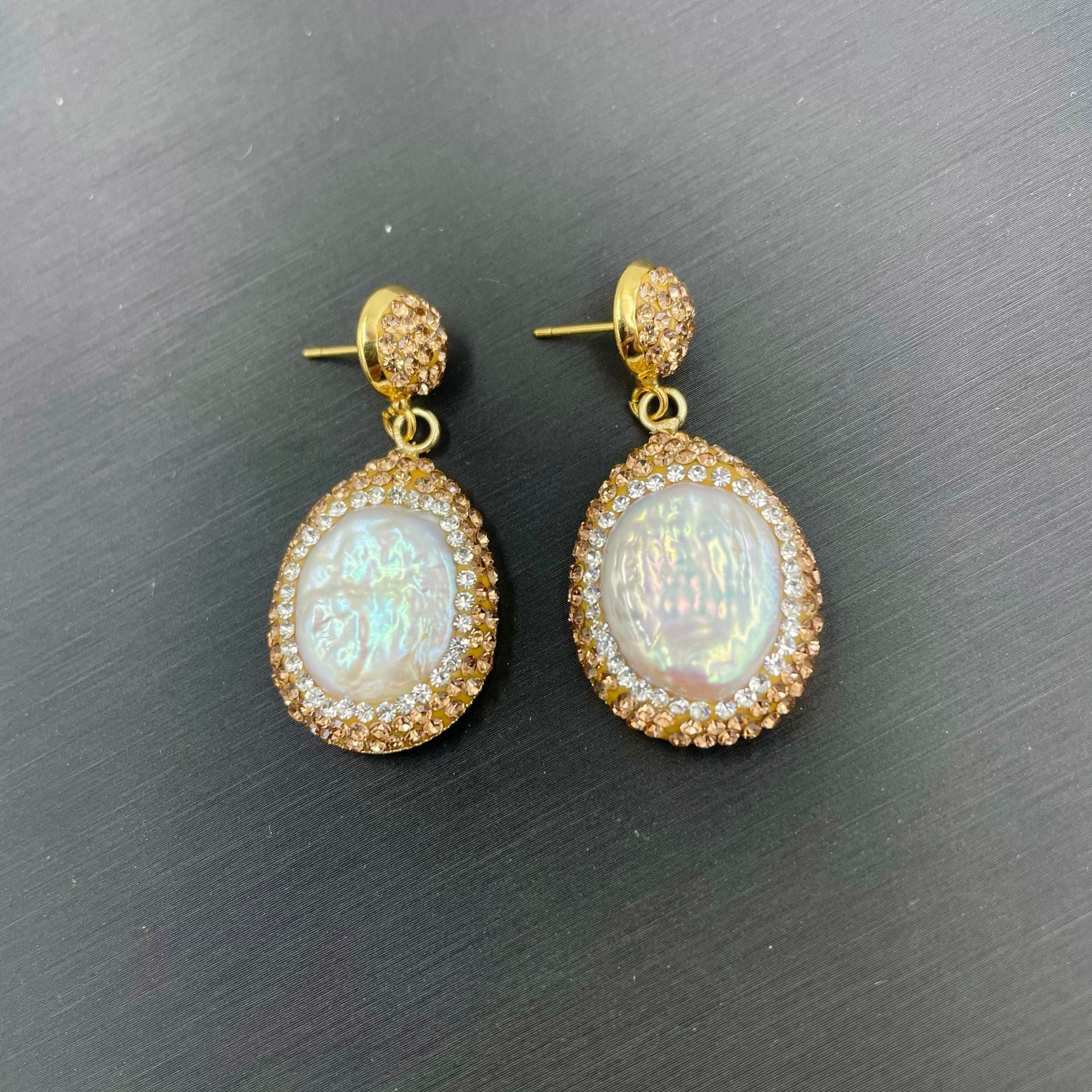 Baroque shaped pearl earrings, high-end personalized retro point diamond earrings, evening wear, light luxury banquet jewelry