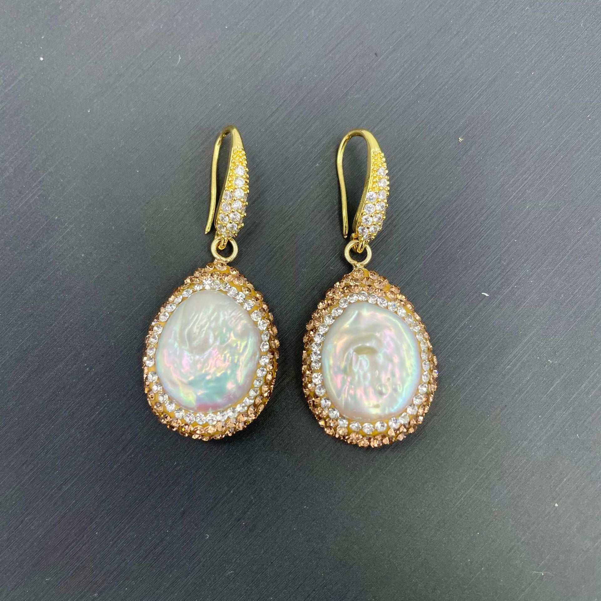 Baroque shaped pearl earrings, high-end personalized retro point diamond earrings, evening wear, light luxury banquet jewelry